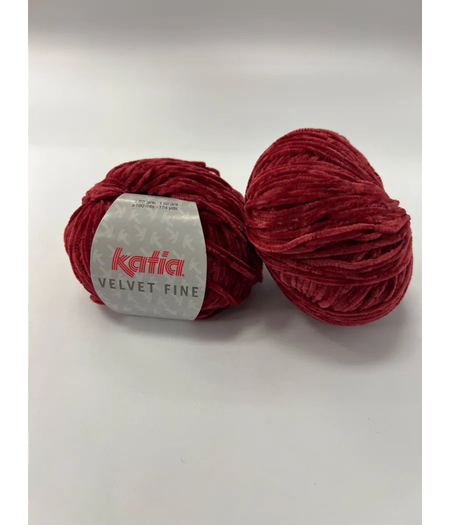Katia Velvet Fine – švelnus ir prabangus siūlas mezginiams Katia Velvet Fine – švelnus ir prabangus siūlas mezginiams